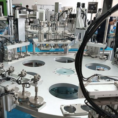 Καλή τιμή. PLC-Controlled Urine Cap Assembly Machine 2500-7500pcs/h σε απευθείας σύνδεση