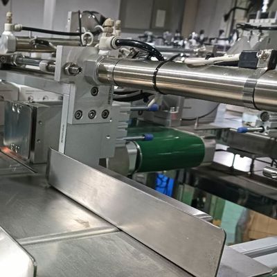 Καλή τιμή. Μηχανή συναρμολόγησης κάλυψης με κινητήρα σερβοκινητήρα σε απευθείας σύνδεση