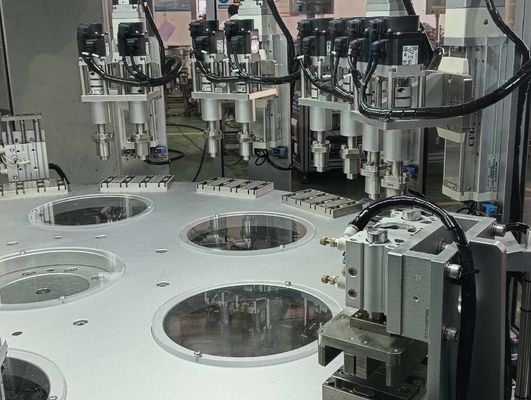 Καλή τιμή. Μηχανή συναρμολόγησης Flip Top Cap AC380V αυτόματη για την παραγωγή καθημερινών αναγκών σε απευθείας σύνδεση