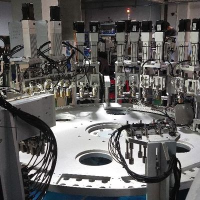 Καλή τιμή. Μηχανή συναρμολόγησης κάλυψης από κράμα αλουμινίου 50Hz Μηχανή αυτόματης κάλυψης σε απευθείας σύνδεση