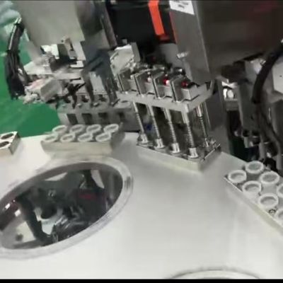 Καλή τιμή. Υψηλής ακρίβειας σταθερή πίεση Euro Cap Assembly Machine Για Φαρμακευτικά Προϊόντα ISO And GMP Compliant σε απευθείας σύνδεση