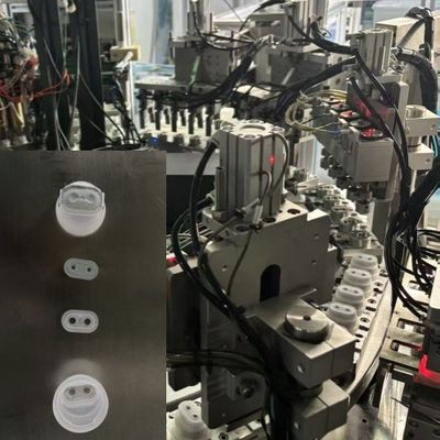 Υψηλής ακρίβειας και ειδικής ταχύτητας Euro Cap Assembly Machine για την αυτόματη συναρμολόγηση των Easy Peel Foil Caps για IV Infusion Soft Bags and Bottles