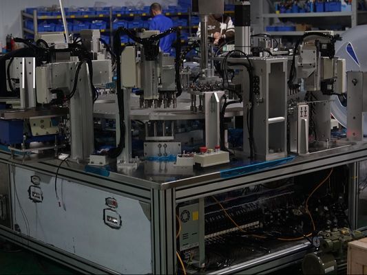 Καλή τιμή. Μηχανή πλήρωσης καπάκις αδιάβροχο με έλεγχο από τηλεχειριστήριο PLC Σταθερή απόδοση σε απευθείας σύνδεση