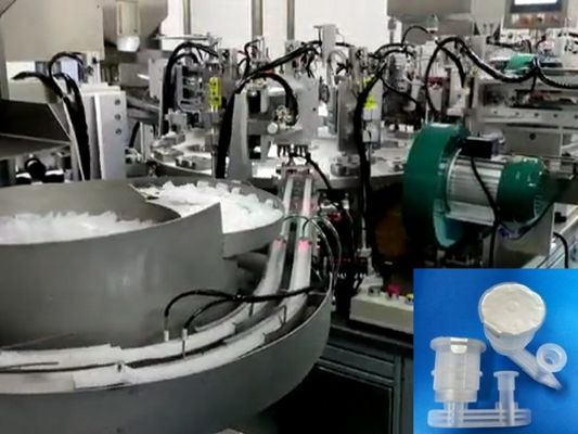 Καλή τιμή. Υψηλή ακρίβεια και ικανή ταχύτητα με σερβοκινητήρα και κινητήρα ευρεσιτεχνίας Μηχανή συναρμολόγησης ιατρικών προϊόντων για IV τσάντα διανομής μηχανή συναρμολόγησης καπάκι βελόνας σε απευθείας σύνδεση